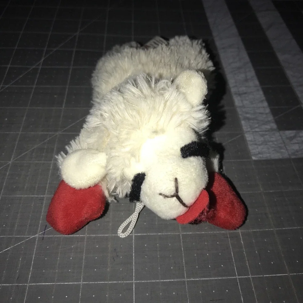 Dreamworks Lamb Chop Plush Toy 7